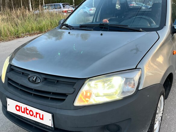 2013 Lada (ВАЗ) Granta I, серебристый, 300000 рублей - вид 1