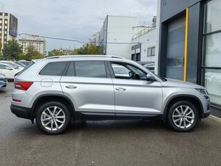 2019 Skoda Kodiaq I, серебристый, 2180000 рублей, вид 4