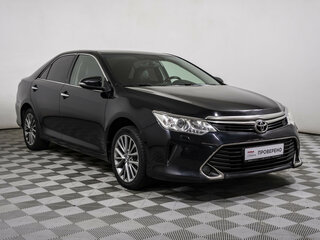 2016 Toyota Camry VII (XV50) Рестайлинг, чёрный, 1997000 рублей, вид 3