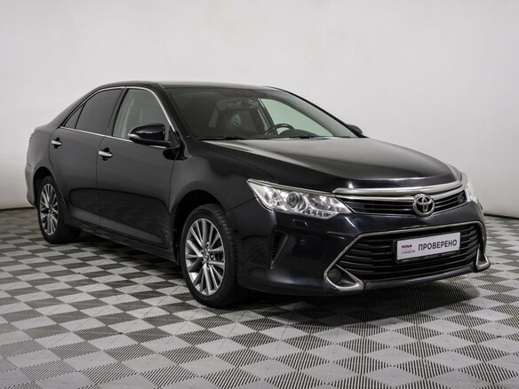2016 Toyota Camry VII (XV50) Рестайлинг, чёрный, 1947000 рублей - вид 2