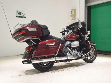 2017 Harley-Davidson Ultra Limited, красный, 1749000 рублей, вид 5