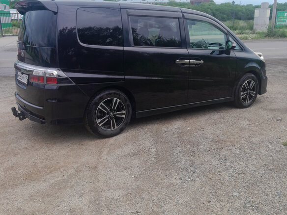 2008 Honda Stepwgn Spada III, чёрный, 1300000 рублей - вид 1
