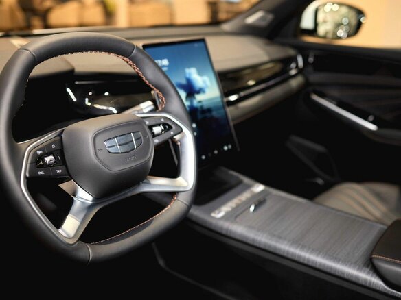2026 Geely Preface I, белый, 3329990 рублей - вид 6