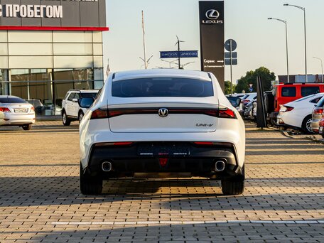 2024 Changan UNI-V I, белый, 2095000 рублей, вид 5