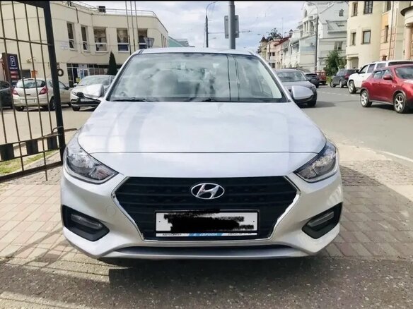 2017 Hyundai Solaris II, серебристый - вид 5