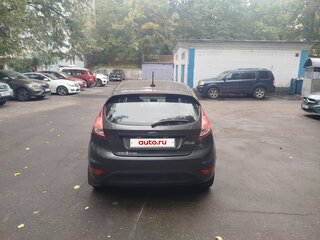 2018 Ford Fiesta Mk6 Рестайлинг, серый, 910000 рублей, вид 3