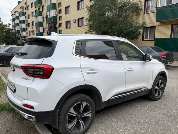 2022 Chery Tiggo 4 Pro I, белый, 1000000 рублей - вид 3
