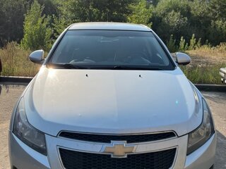 2012 Chevrolet Cruze I, серебристый, 690000 рублей, вид 4