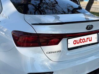 2021 Kia Cerato IV, белый, 2000000 рублей, вид 1