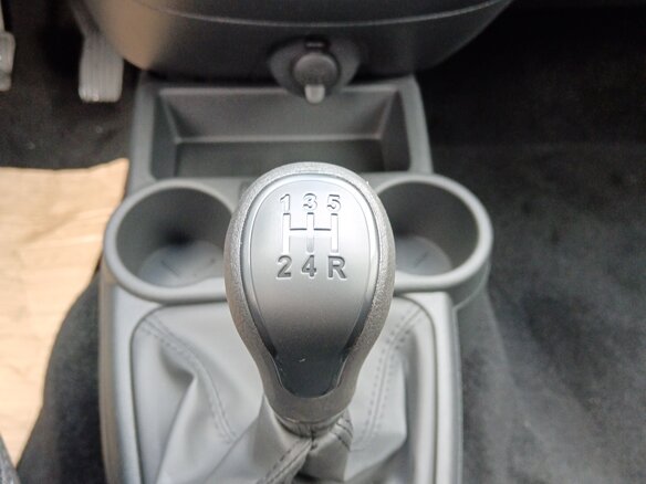 2026 Lada (ВАЗ) Granta Cross I Рестайлинг, белый, 1205000 рублей - вид 10