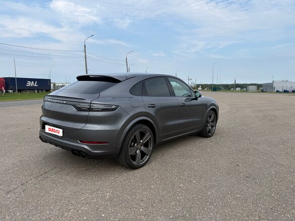 2021 Porsche Cayenne Coupé III, серый, 7000000 рублей - вид 6