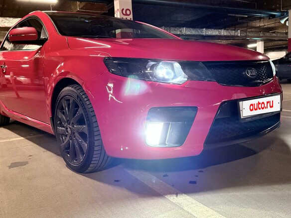 2011 Kia Cerato Koup II, красный - вид 3