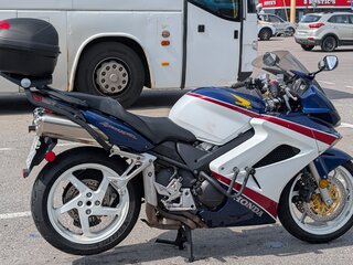 2007 Honda VFR 800, синий, 600000 рублей, вид 4