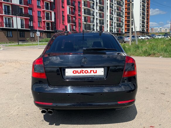 2011 Skoda Octavia II (A5) Рестайлинг, чёрный - вид 3