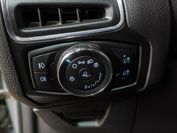 2012 Ford Focus III, серый, 759000 рублей - вид 15