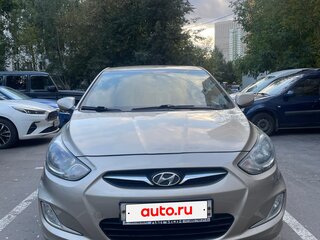 2011 Hyundai Solaris I, бежевый, 530000 рублей, вид 2
