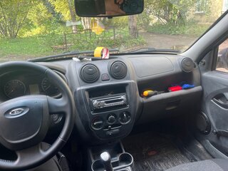 2013 Lada (ВАЗ) Granta I, серебристый, 200000 рублей, вид 4