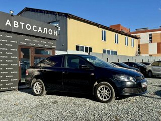 2011 Volkswagen Polo V, чёрный, 699000 рублей, вид 4
