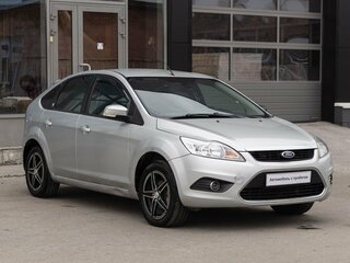 2008 Ford Focus II Рестайлинг, серебристый, 400000 рублей, вид 3