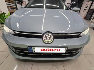 2023 Volkswagen Golf VIII, голубой, 2300777 рублей, вид 4