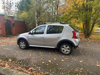 2014 Renault Sandero Stepway I, серый, 790000 рублей, вид 4