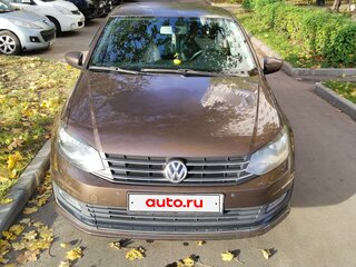 2018 Volkswagen Polo V Рестайлинг, коричневый, 1100000 рублей, вид 3