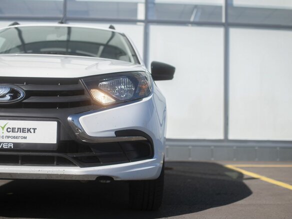2018 Lada (ВАЗ) Granta I Рестайлинг, белый, 600000 рублей - вид 10