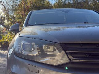 2013 Volkswagen Touareg II, серый, 1836000 рублей, вид 2