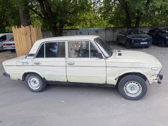 1987 Lada (ВАЗ) 2106, бежевый - вид 2