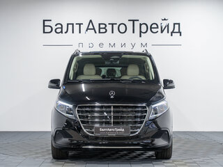 2026 Mercedes-Benz V-Класс Extra Long 300 d экстра длинный III (W447) Рестайлинг 2, чёрный, 14890000 рублей, вид 4