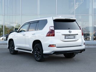 2019 Lexus GX 460 II Рестайлинг 2, белый, 7670000 рублей, вид 2