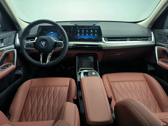 2025 BMW X1 Long 25Li sDrive III (U11/U12), белый, 5360000 рублей - вид 5