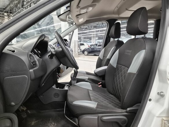 2021 Lada (ВАЗ) Largus Cross I Рестайлинг, белый, 1189000 рублей - вид 12
