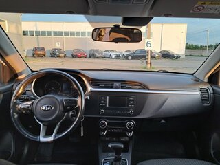 2020 Kia Rio IV Рестайлинг, белый, 1000000 рублей, вид 5