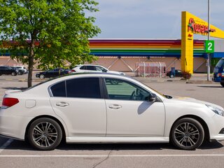 2011 Subaru Legacy GT V, белый, 1570000 рублей, вид 5
