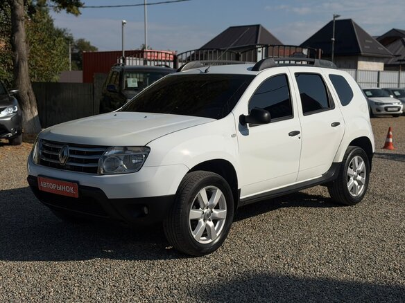 2014 Renault Duster I, белый, 720000 рублей - вид 2