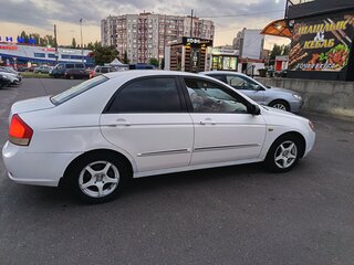 2007 Kia Cerato I Рестайлинг, белый, 370000 рублей, вид 3