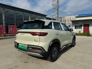 2026 BYD Yuan Up 45.12 kWh, бежевый, 1580000 рублей, вид 5