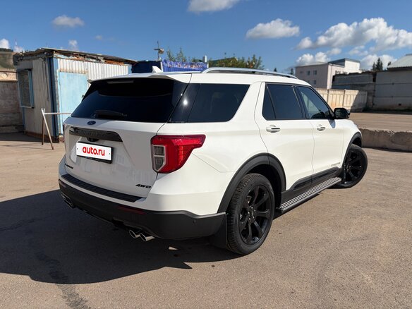 2021 Ford Explorer VI, белый - вид 5