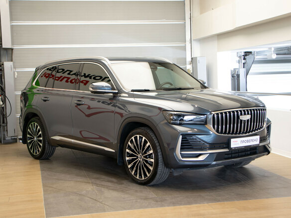 2025 Geely Monjaro I Рестайлинг, серый, 3860000 рублей - вид 2