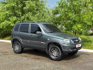 2016 Chevrolet Niva I Рестайлинг, серый, 550000 рублей, вид 2