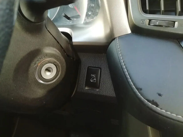 2014 Toyota RAV4 IV (XA40), золотистый, 2199000 рублей - вид 20