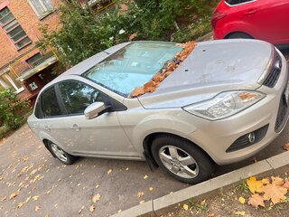 2011 Ford Focus II Рестайлинг, серебристый, 750000 рублей, вид 4