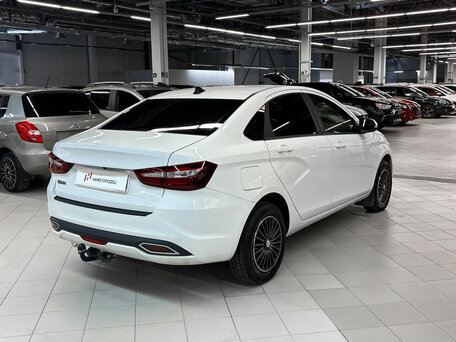 2023 Lada (ВАЗ) Vesta I Рестайлинг (NG), белый, 1149000 рублей, вид 3