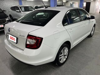2019 Skoda Rapid I Рестайлинг, белый, 1595000 рублей, вид 5