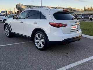 2011 Infiniti FX37 II (S51) Рестайлинг, белый, 2500000 рублей, вид 5