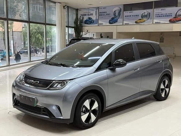 2023 BYD Dolphin 30.7 kWh I, синий, 1250000 рублей
