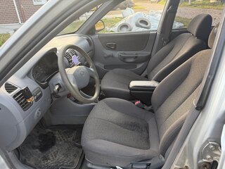 2005 Hyundai Accent ТагАЗ II, серебристый, 350000 рублей, вид 5