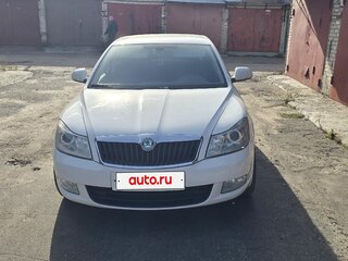 2012 Skoda Octavia II (A5) Рестайлинг, белый, 745000 рублей, вид 1