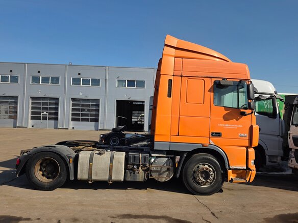 2012 DAF XF 105, оранжевый, 1990000 рублей - вид 1